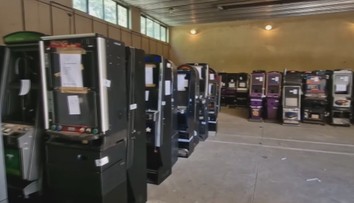 Posun v případu nelegálních heren: Policii se podařilo vypátrat šéfa skupiny