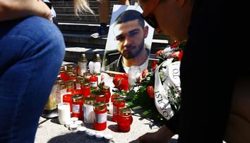 Pohřbili zavražděného Nikolase (†23) z Brna. Slzám se nikdo neubránil