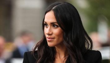 Meghan má zveřejnit zákulisní zprávy o královské rodině. Dělá to kvůli otci, míní expert