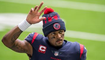 Podvol se nebo skončíš! Hvězda NFL loudila sexuální služby na masérkách