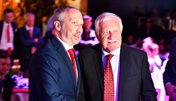 Klaus si nepřeje odchod syna z politiky. Chce mu to ještě rozmluvit