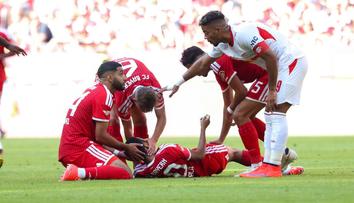 Šokující moment v Bayernu! Musiala chvíli po gólu zkolaboval