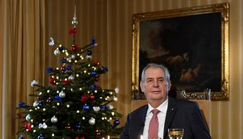 Tajemství adventního věnce Miloše Zemana: Tradice trvá už roky