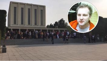 Lidé se přišli rozloučit s DJ Loutkou, místo slz burácel potlesk