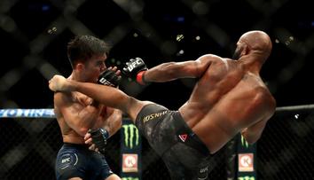 Po 6 letech nový šampion muší váhy: Cejudo porazil hvězdu UFC!