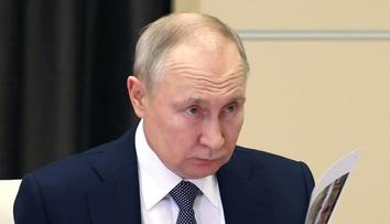 Putin má trpět paranoií. Zbavil se milenky a přespává v pracovně