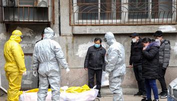 Koronavirus zmutoval a je útočnější! Nákaza se šíří rychleji, tvrdí vědci