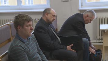 Soud znovu projednává smrt čtyř divaček rallye. Rozsudek ani po 9 letech nepadne