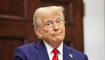 Trump naznačuje, že bude znovu kandidovat na prezidenta. Musel by změnit ústavu