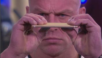 Upgrade: Jak dopadl iPhone 6 v rukách nabušeného kulturisty?