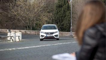 Ideální městské auto? Vyzkoušeli jsme novou Hondu Jazz