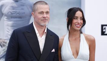 Verstappen na premiéře filmu F1 chyběl, Brad Pitt se ukázal bez vlasů