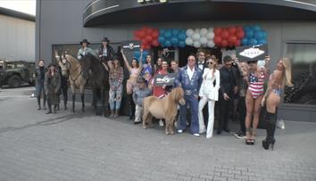 Známé osobnosti se sešly na party v kasinu. Město Las Vegas totiž slaví 120 let