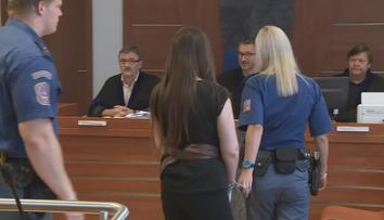 Před 12 lety ubodala 16letého Petra. Nyní ji soud pustil ze zabezpečovací detence