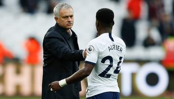 Zabili mu bratra, přesto hrál! Chápu ho, zažil jsem to také, říká Mourinho