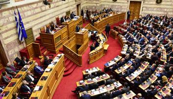 Makedonie se bude jmenovat jinak! Řecko schválilo dohodu
