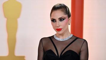 Lady Gaga radikálně změnila svůj vzhled. Ikonická blond je minulostí