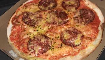 Celníci otevřeli krabici s pizzou. Uvnitř na ně čekalo pořádné překvapení