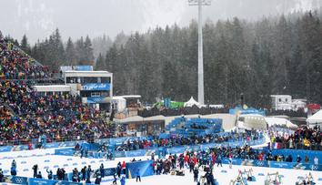 Katastrofa v Itálii. Slavným biatlonovým areálem se prohnala zkáza, hlásí obří škody