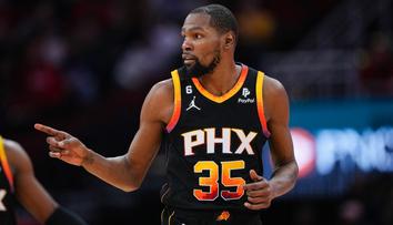 Durant si v NBA připsal triple double a vyrovnal svůj rekord