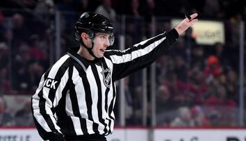 Český sudí míří do dějin! Jako první Evropan zasáhl do hry o Stanley Cup