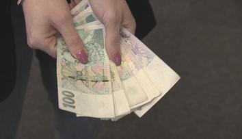 Zájem Čechů o dluhopisy vzrostl. Nebojte se do nich investovat, radí odborníci
