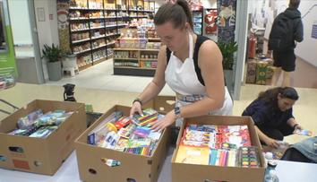 Přes 200 tisíc dětí potřebuje pomoc. Nova pořádá sbírku školních pomůcek
