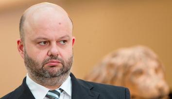 PRÁVO: Pecina chtěl do protikorupční policie dosadit svého člověka, potvrdil její šéf