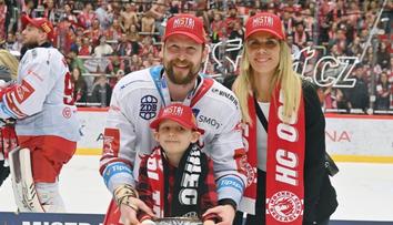 Olympijská medailistka je poprvé maminkou. Ukázala fotky syna