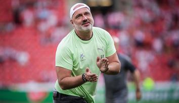 Na tajňačku na hřišti. Trenér Slavie splnil slib a nastoupil v okrese, dal i gól