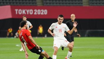 Sezóna bez volna. Zázračný talent Barcelony odehrál za rok 73 zápasů