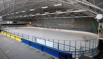 Trable libereckých hokejistů. Jejich aréně hrozí zřícení, uzavření se nevyhne