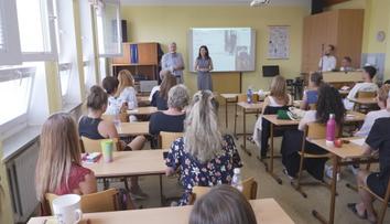 Na první školní den se chystají i učitelé. Rady dostali od Čenského i stylistky