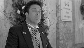 Zemřel herec Tim Curry. Hrál v desítkách filmů, proslul ikonickou rolí v Sám doma