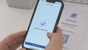 Od pondělí na úřad s občankou v telefonu. Podle ministra je vše připraveno