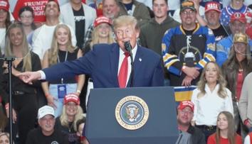 Trump si v kampani nebere servítky. Opřel se do politických soupeřů i do Norska