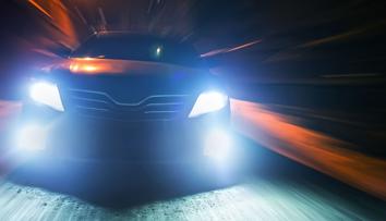 Policie pronásledovala piráta silnic. Po dálnici D7 uháněl rychlostí 237 km/h