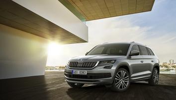 FOTO: Kůže, výšivky a top výbava. Nejluxusnější Kodiaq vyráží