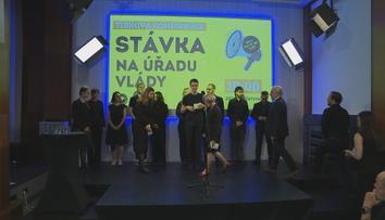 Stávka na Úřadu vlády. Zaměstnanci protestují proti přesunu agend na ministerstva