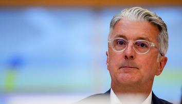 Exšéf Audi už zná trest za podvody. Bývalý ředitel koncernu VW se mu zatím vyhýbá