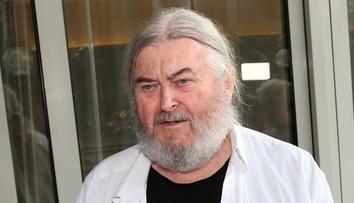 František Ringo Čech si při pádu vážně poranil obličej. Musel jet do nemocnice