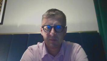 Albánií otřásají protesty. Jiskrou bylo školství, hlubším problémem je nezaměstnanost, říká Petříček