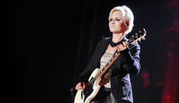 Jak zemřela Dolores z Cranberries? Policie promluvila