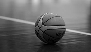 Ukrajinský basketbalista byl ubodán. Byl to cílený útok, zní z federace