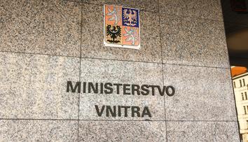 Vládní úřad odsouzený právník nepovede. Vnitro vybralo jiného kandidáta