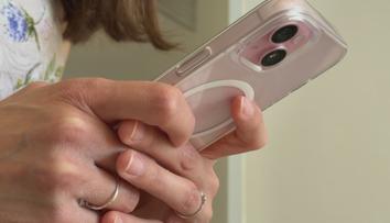 Nenápadný podvod v telefonu. Češi týdně přicházejí o peníze za falešné předplatné