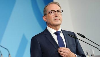 V Lipsku útočilo Rusko. Je to součást hybridní války, sdělil německý ministr vnitra