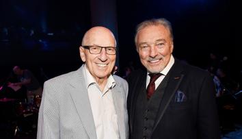 Karel Gott v slzách: Odešel jeden z mých nejbližších přátel, přiznal