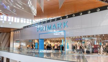 Primark řekl, kdy otevře pobočku v Praze! Řetězec už shání prodavače