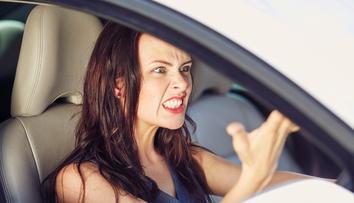 Češi stále nechápou zipování. Brzké řazení do pruhu může být nebezpečné, říká expert